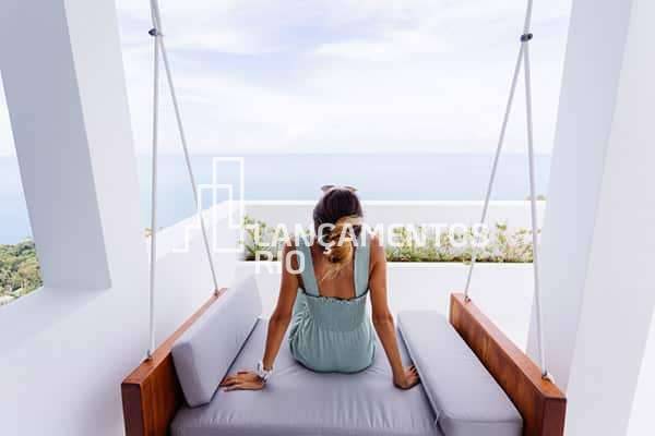 Apartamentos na planta na Barra da Tijuca à Venda